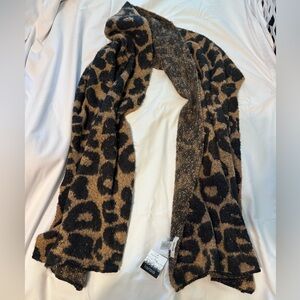 Kensie Animal Print SUPER SOFT Scarf